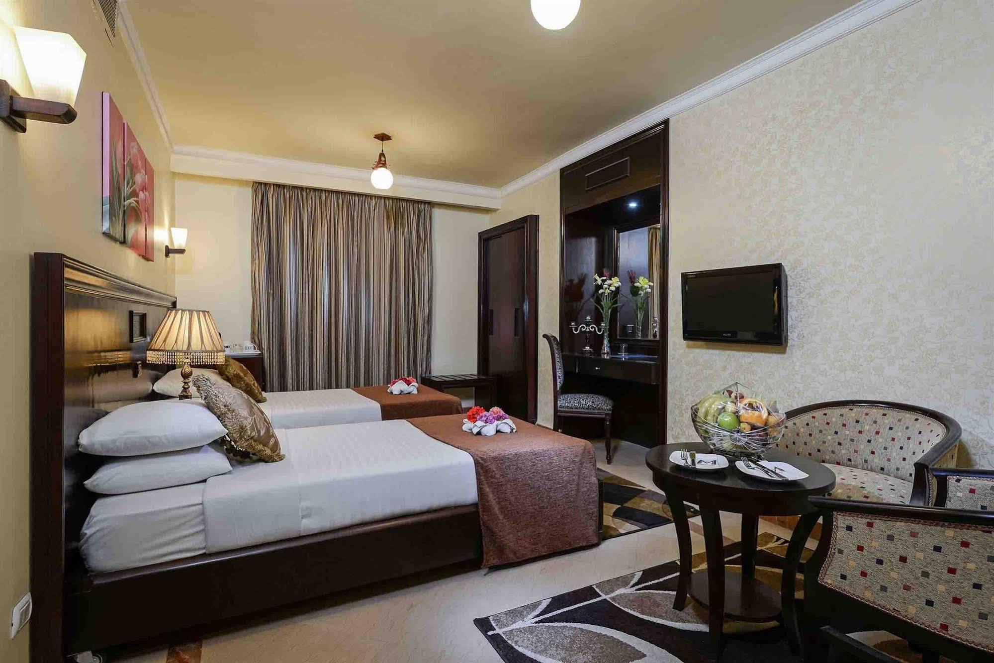 Mirita Hotel ,10Th Of Ramadan Madinat Al Ashir min Ramadan エクステリア 写真